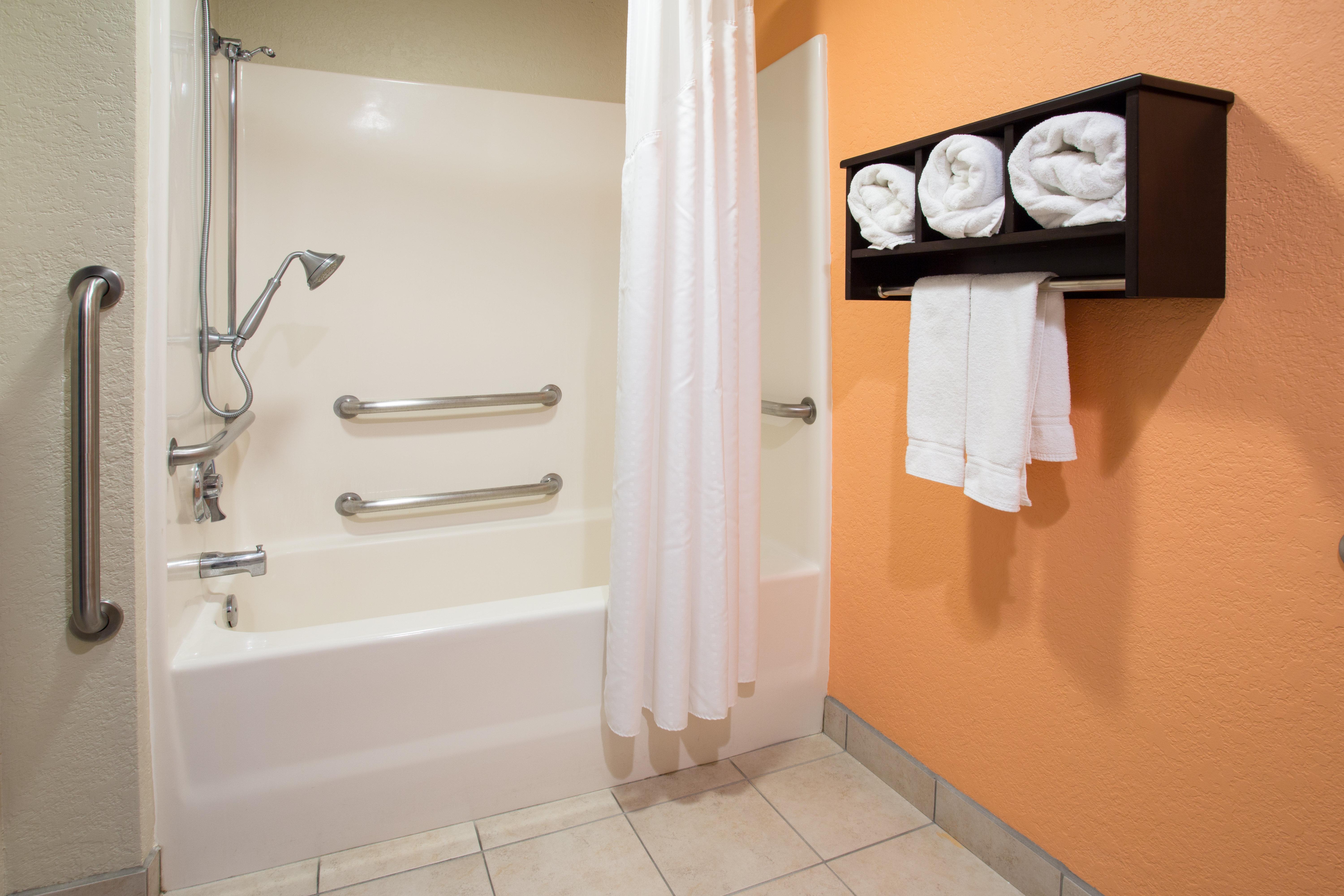 Holiday Inn Express Hotel & Suites Lexington By Ihg Exterior foto